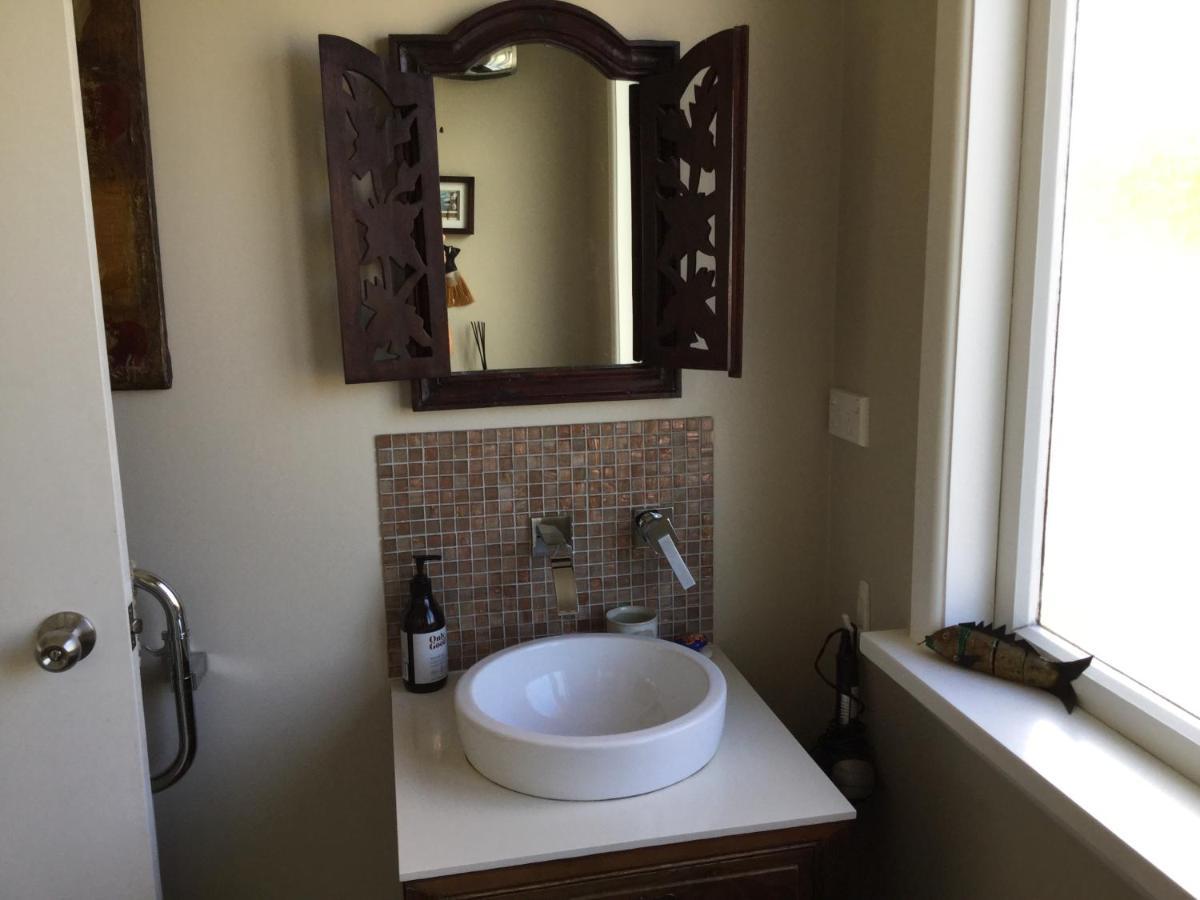 Bed and Breakfast Sundari Retreat Otaki Exterior foto